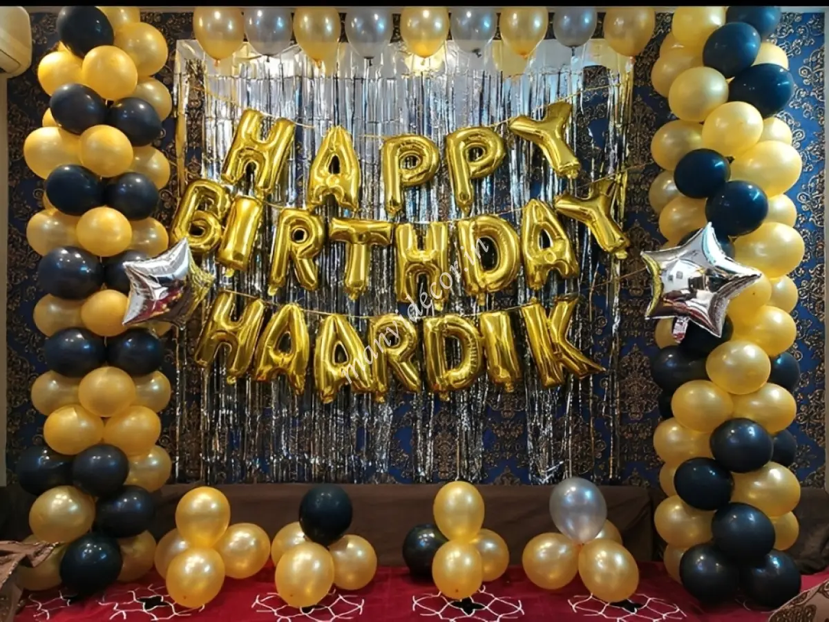 Black And Golden Garland Decor