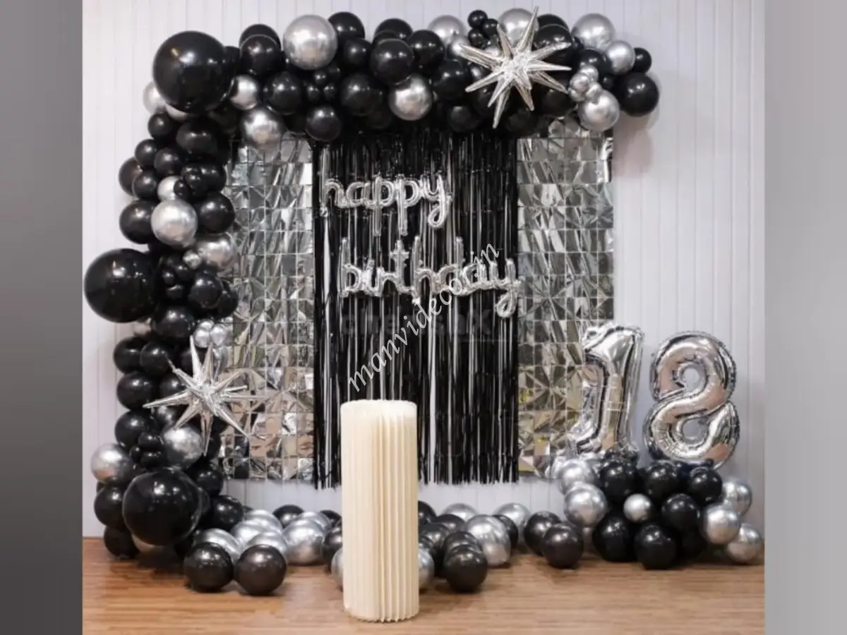 Black And Silver Garland Decor
