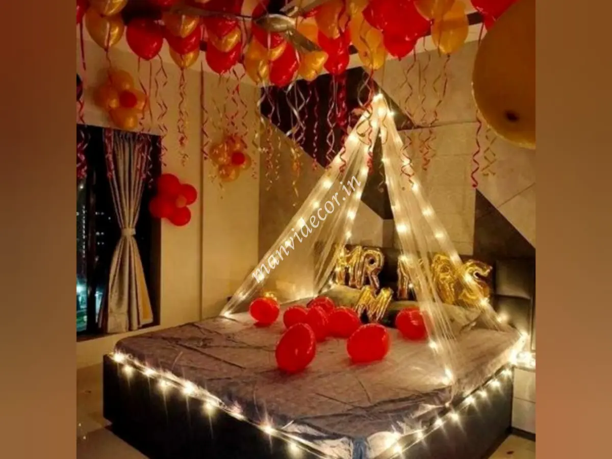 Mr & Mrs Love Theme Decor