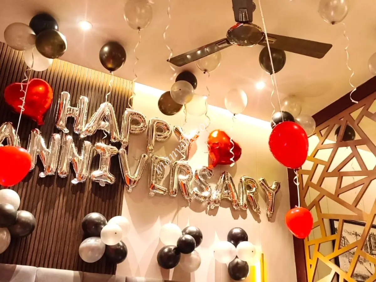 Sweet Anniversary Balloon Decor