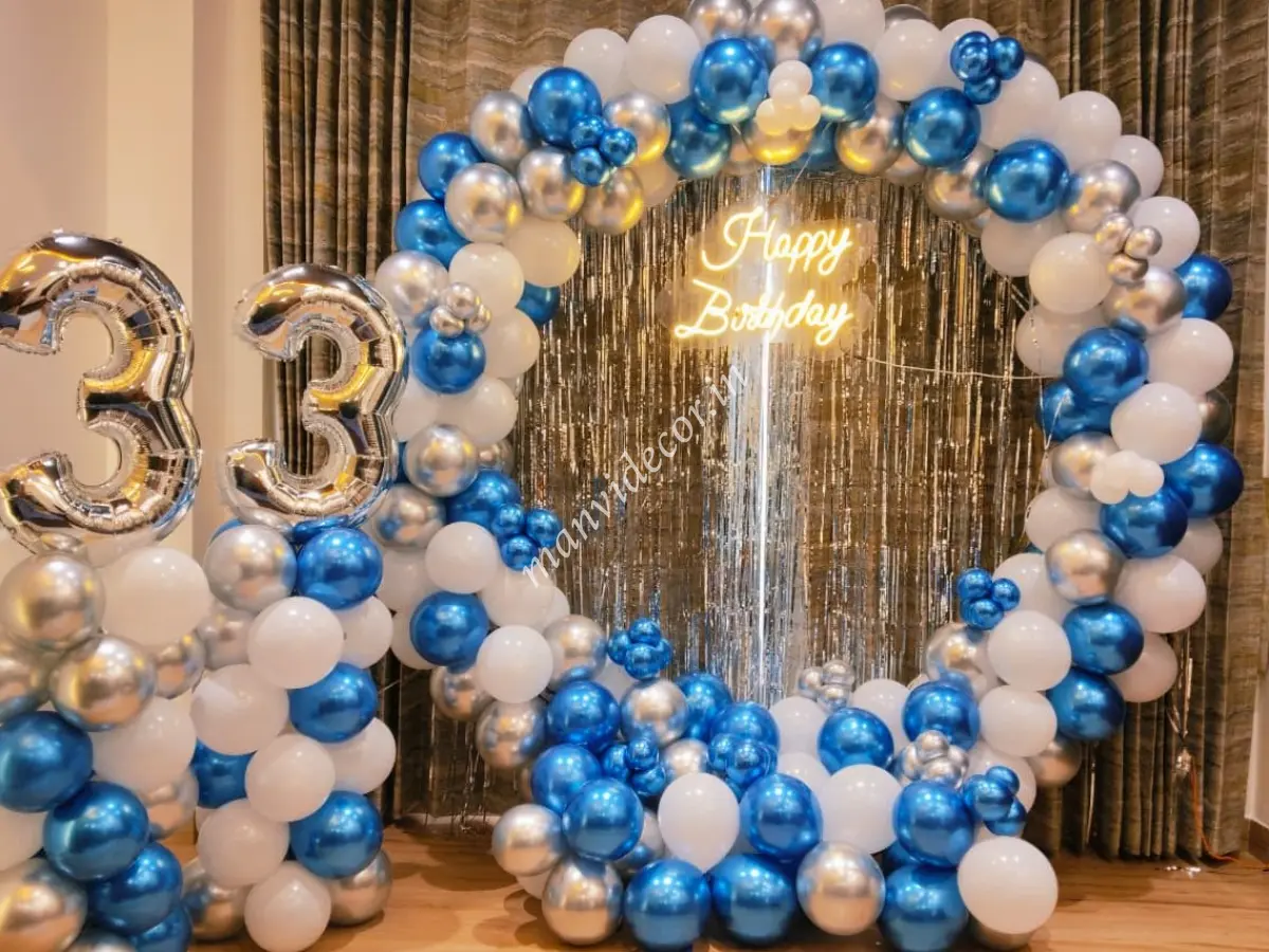 Blue and White Ring Decor