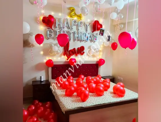 Red Romantic Surprise Decoration