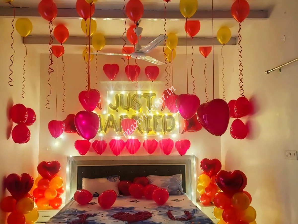 Romantic Love Just Married Decoration