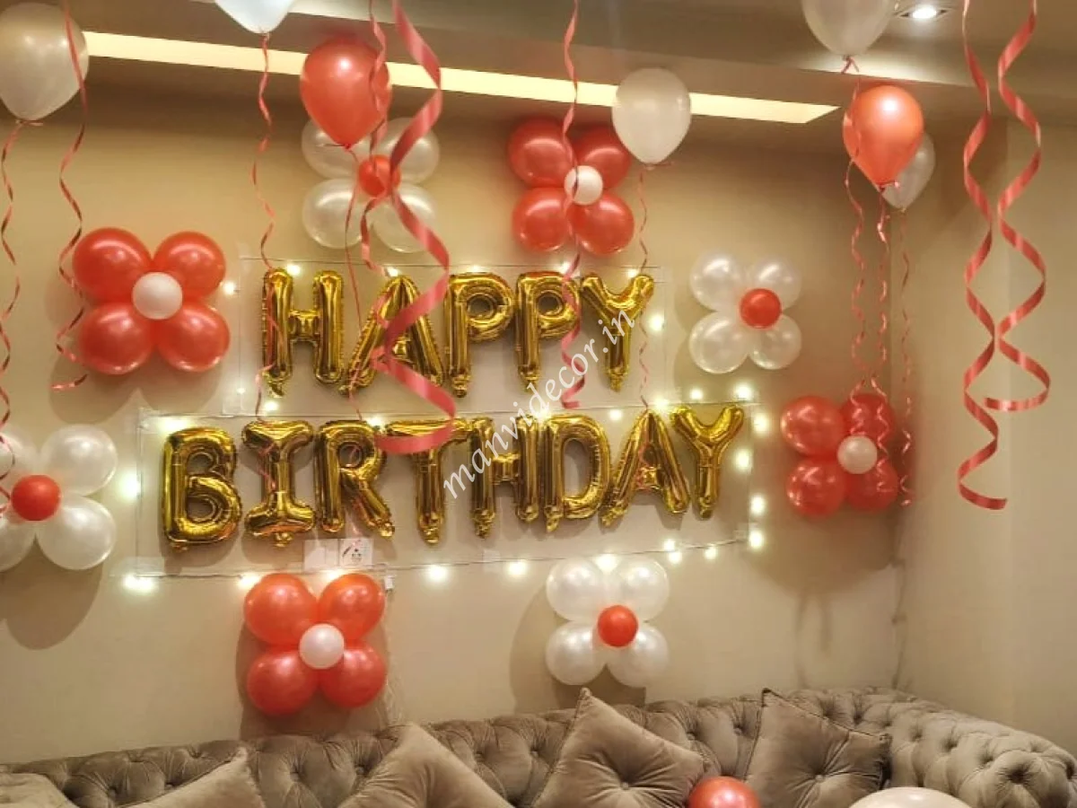 Simple Red and White Birthday Decor