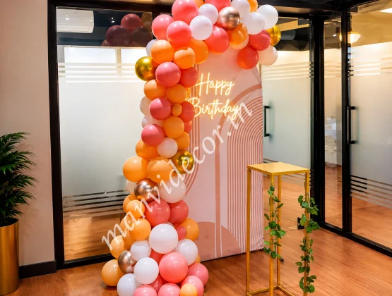 Divine Birthday Balloon Decoration